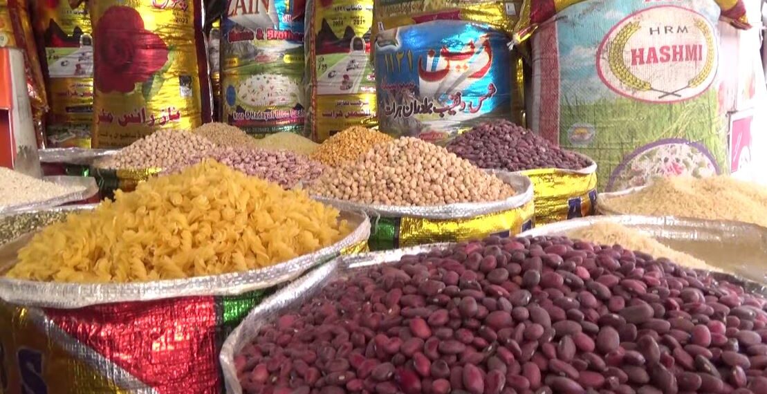 هرات کې د خوراکي توکو بیو کې کموالی راغلی 