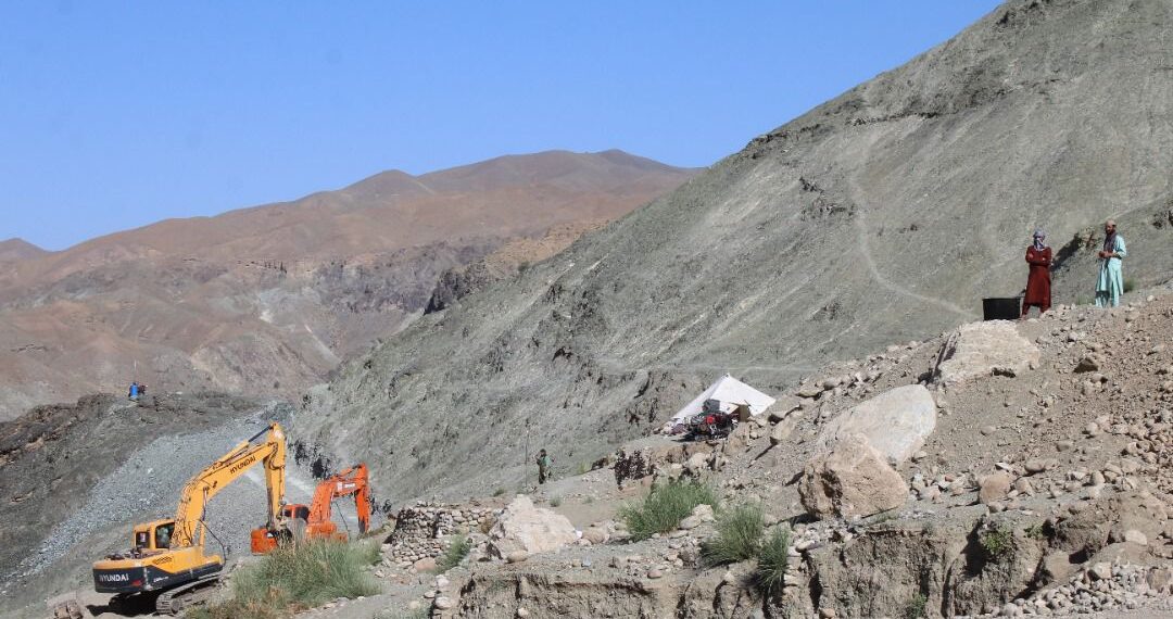 کاپیسا کې د نفرایټ ډبرو کان کېندنې چارې پیل شوې