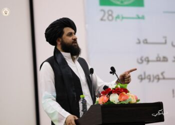 مجاهد: څوک دې د خپلو ناکامیو او بې کفایتیو پړه پر افغانانو نه اچوي