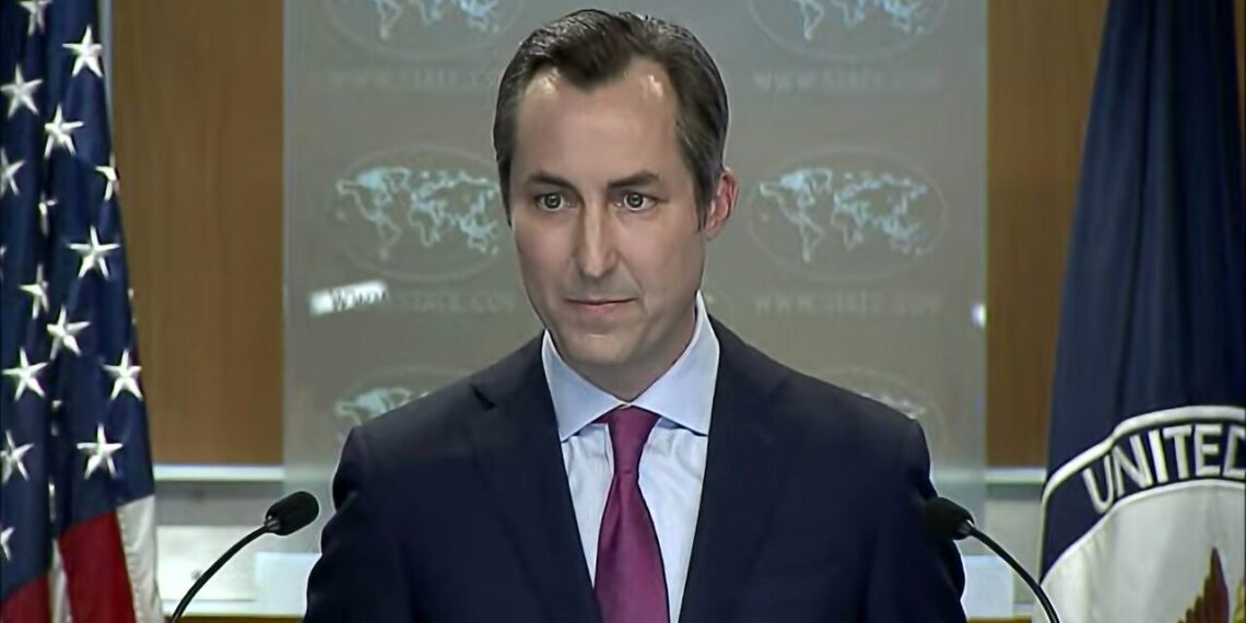 میلر: پر افغانستان د امریکا ټول لګول شوي بندیزونه لا پر ځای دي