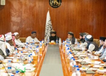 سراج الدین حقاني: د نجونو زده کړې د ټولنې اړتیا ده