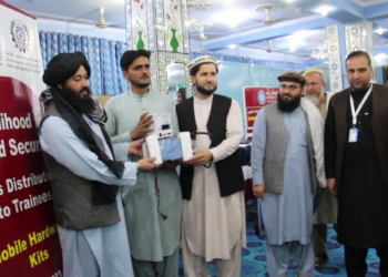 ننګرهار کې سلګونه ځوانان له حرفوي زده کړو فارع شول