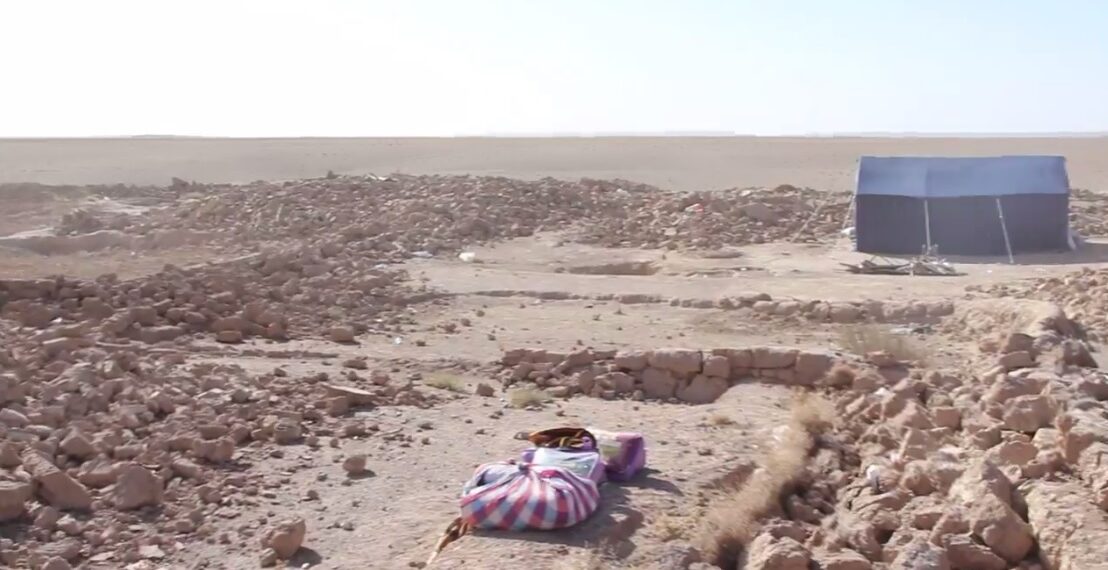 حکومت د مرستندويانو له لوري هرات کې له زلزله ځپلو سره شوې مرستې کافي نه بولي