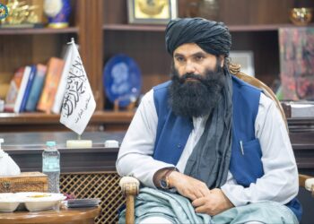 سراج‌الدين حقاني د افغانستان او نړيوالو ترمنځ له سياسي لارو د مسايلو حل غوښتنه کړې