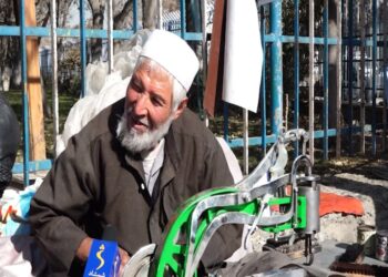 کابل کې د بې‌ وزلۍ له امله ګڼې کورنۍ د سږ کال ژمي لپاره چمتووالی نه لري