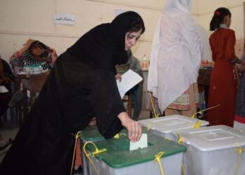 پاکستان کې ټاکنې وځنډول شوې