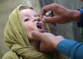 د هېواد په ۲۱ ولايتونو کې د ګوزڼ ضد واکسین دويم فرعي کمپاين پیل شو