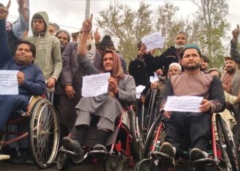 د امریکا سولې انسټيټیوټ: ا.ا له معلولیت لرونکو سره د مرستو وېش کې توپیري چلن کوي