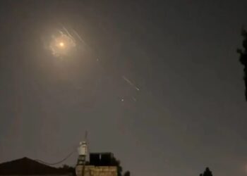 نړیوالې رسنۍ: اسرائیلو پر ایران برید کړی