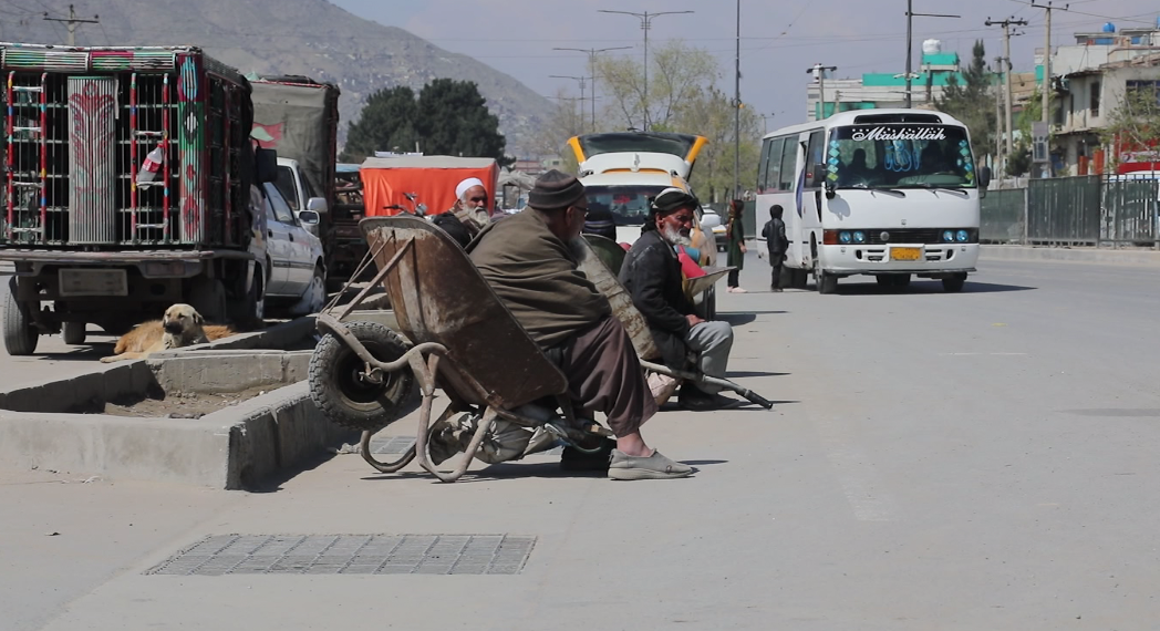 د کار نړیوال سازمان: افغانستان کې د کارګرو کاري خوندیتوب د اندېښنې وړ دی