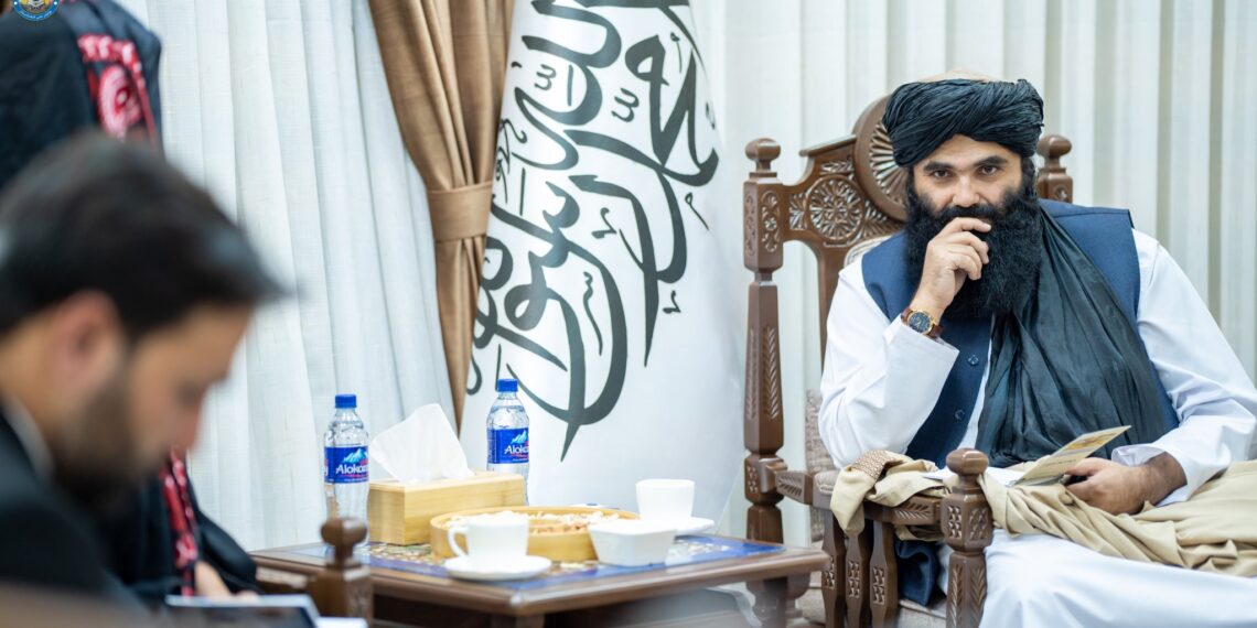 حقاني : افغانان به د اسلامي نظام تر سیوري لاندې ښه راتلونکی ولري