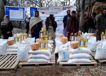 اوچا د بودیجې کمښت له امله ځېنو برخو کې د مرستو احمتالي بندېدو خبرداری ورکړی