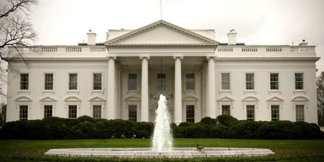 امریکا کې له داعش سره د اړیکو په تور ۸ تنه تاجکستاني وګړي نیول شوي