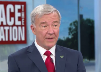 مککېنزي د دوحې هوکړه د امریکا لپاره تر ټولو ناوړه مذاکراتي تېروتنه بللې