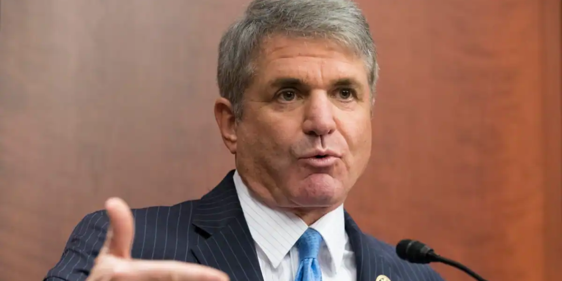 مایکل مک‌کال یو ځل بیا افغانستان کې د داعش ډلې حضور پراخېدو په اړه اندېښنه ښودلې