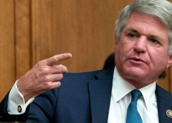 مک کال له افغانستانه د امریکايي ځواکونو وتل د امریکا تاریخ کې تور داغ بللی