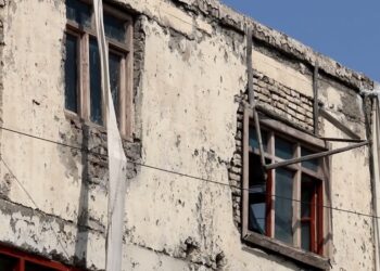 خوست ښار کې ځینې پخوانۍ ودانۍ د ړنګېدو له ګواښ سره مخ دي