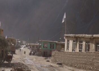  د سرپل ولایت بلخاب ولسوالۍ اوسېدونکي د ژوند لومړنیو اسانتیاوو ته لاسرسی نه لري