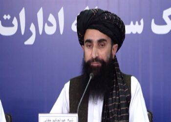 حقاني: تېر یوه کال کې له ۶۰۰ زرو زیاتو کونډو، یتیمانو او معلولینو سره نغدي مرستې شوي