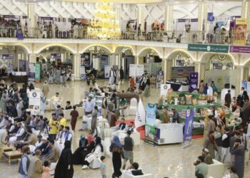 کابل کې د نندارتون پای؛ د میلیونونو افغانیو په ارزښت هوکړې په کې لاسلیک شوې