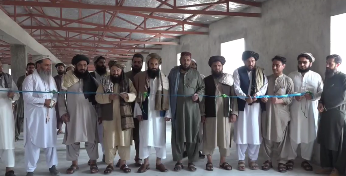 ننګرهار کې د ۱۳۰ میلیونه افغانیو په ارزښت د چورګور تولید فارم پرانیستل شو