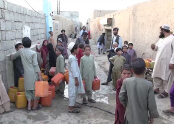 د کندهار ښاریان: د څښاک پاکو اوبو نه شتون له ستونزو سره مخ کړي یو