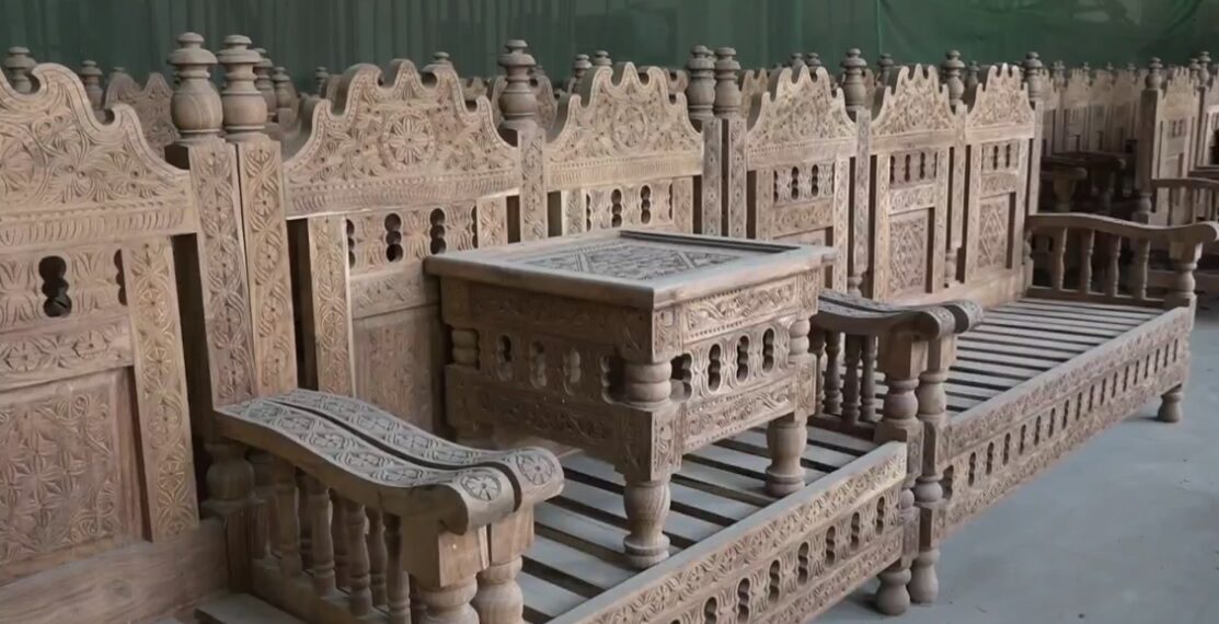 د ننګرهار کانال ترکاڼۍ کارخونه په ولايتونو کې د خرڅلاو استازولۍ پرانيزي