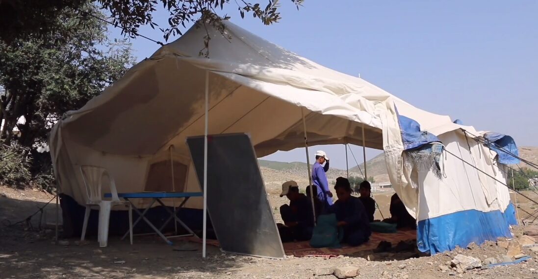 د خوست ګربزو ولسوالۍ کې د لېسو کمښت له امله د ډېری ځوانانو زده کړې نیمه پاتې کېږي