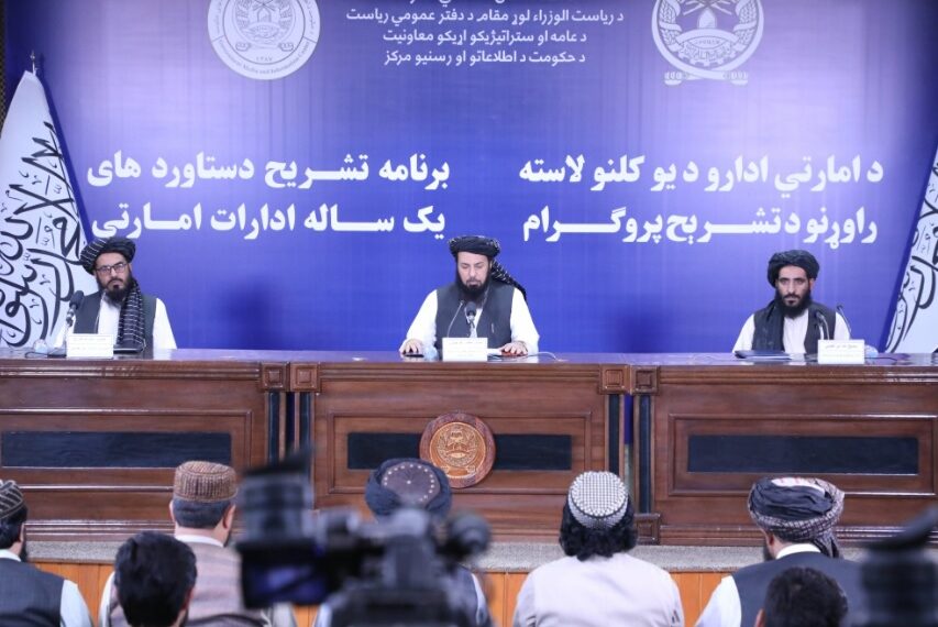 کار او ټولنیزو چارو وزارت:۱.۵ ميليونه کسانو ته د کارزمینې برابروو