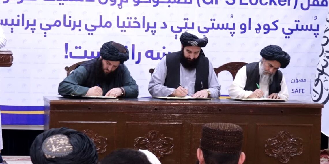 چارواکي: په بار وړونکو موټرو کې جي.پي.اېس سیسټم ځای پر ځای کېږي