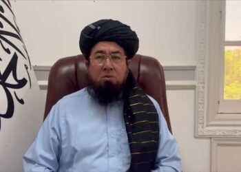 افغان ډیپلوماټان: پاکستان کې د افغان کډوالو نیولو لړۍ لاهم روانه ده