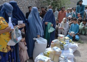 د روغتیا نړیوال سازمان: له نیمايي زیات افغانان بشري مرستو ته اړتیا لري