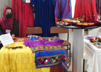 د کوچنیو کاروبارونو لرونکي له اسلامي امارت د ملاتړغوښتنه کوي