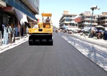 د جلال‌ آباد اوسېدونکي د ښاروالۍ له خوا د پلي شویو پروژو له ټیټ کیفیت شکایت کوي