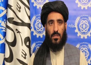 کار او ټولنیزو چارو وزارت: د روان کال دویمه ربعه کې څه باندې ۳۴ زره د کار جوازونه وېشل شوي