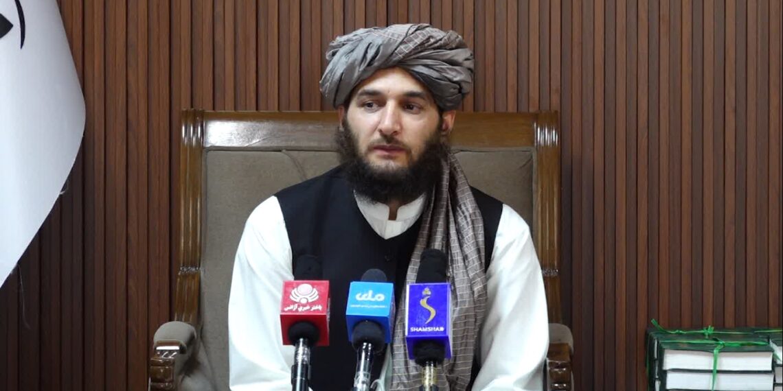 حقمل: ۴۰۰ کتابونه مو راټول کړي چې منځپانګه یې له اسلامي او ملي ارزښتونو سره ټکر کې وه