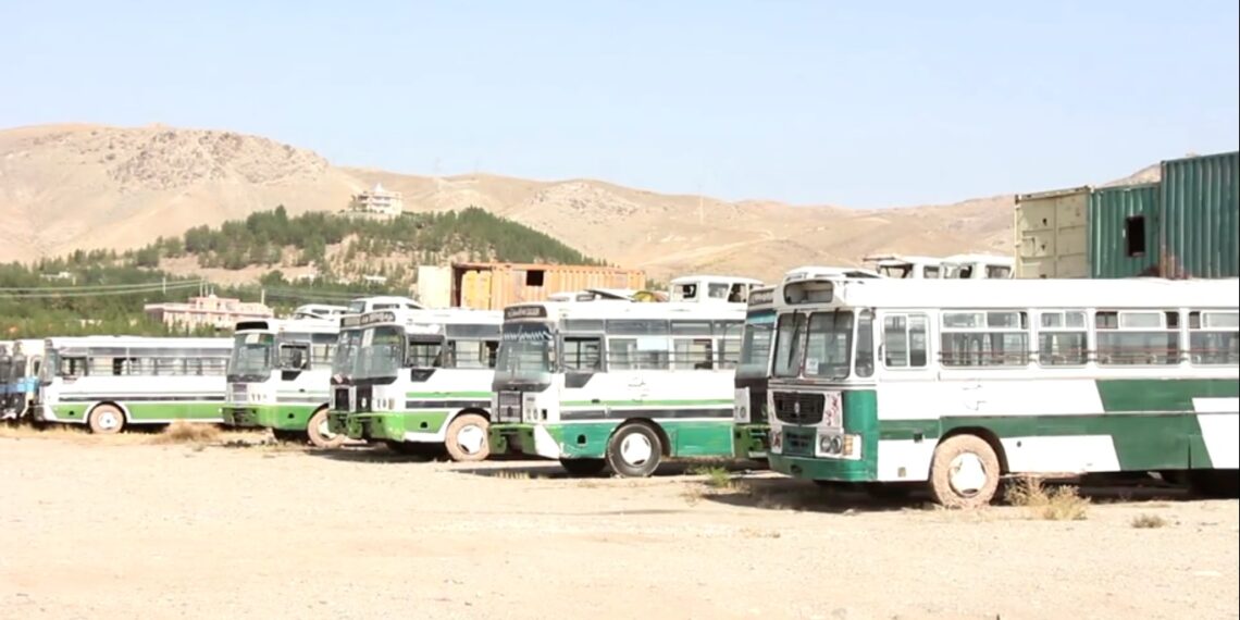 هرات ښار کې ټرانسپورټي ستونزې؛ ښاریان د ښاري ملي بسونو غوښتنه کوي