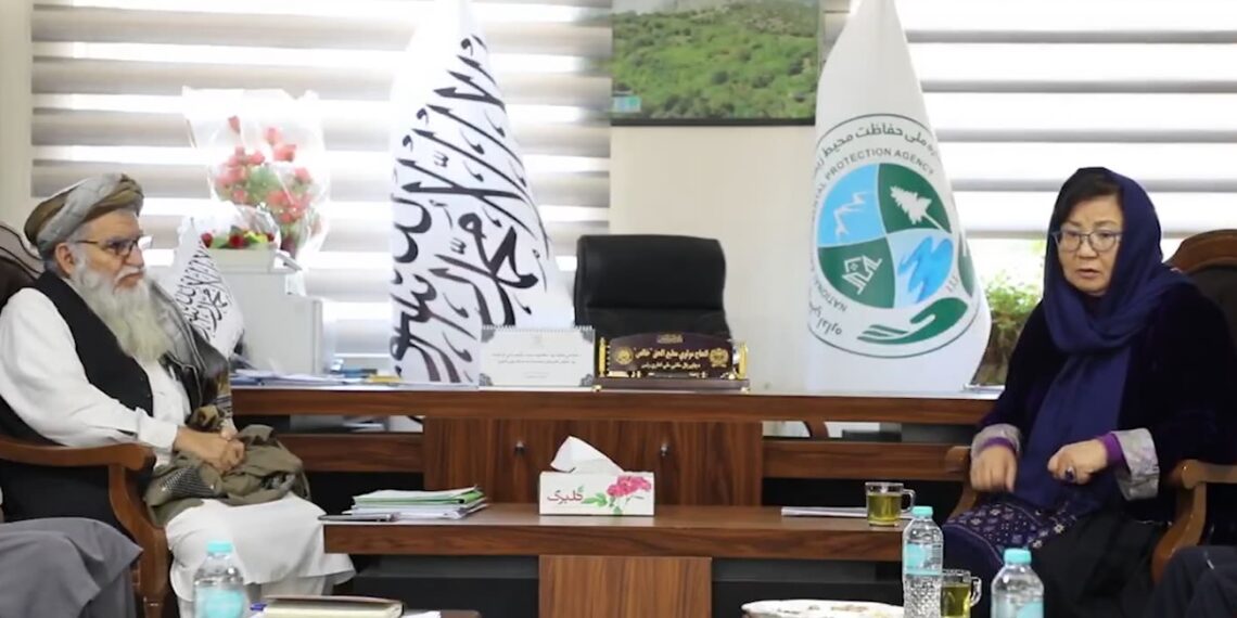 د یوناما مشرې د چاپېریال ساتنې ملي ادارې له مسوولینو کتلي