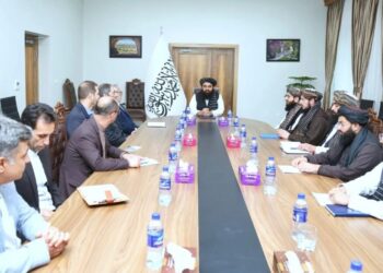 د افغان او ایراني چارواکو لیدنه؛ د کډوالو ترڅنګ پر ګڼو مسایلو خبرې شوې