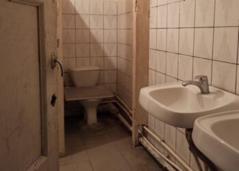 د تشناب نړیواله ورځ؛ کابل ښاریان د معیاري تشنابونو له کمښت شکایت کوي