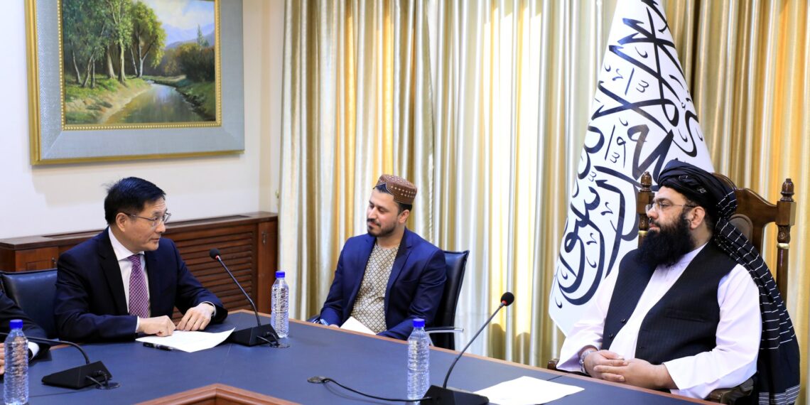 یوشیاویونګ د افغانستان، پاکستان او چین ترمنځ د اړیکو پر ښه کېدو ټينګار کړی