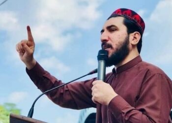 پښتین: پاکستاني پوليسو بېګناه افغانان د تحریک انصاف په لاریونونو کې د ګډون په تور نيولي