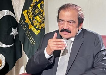 رانا ثناالله: پاکستان د افغانستان خاوره کې د عملیاتو حق لري