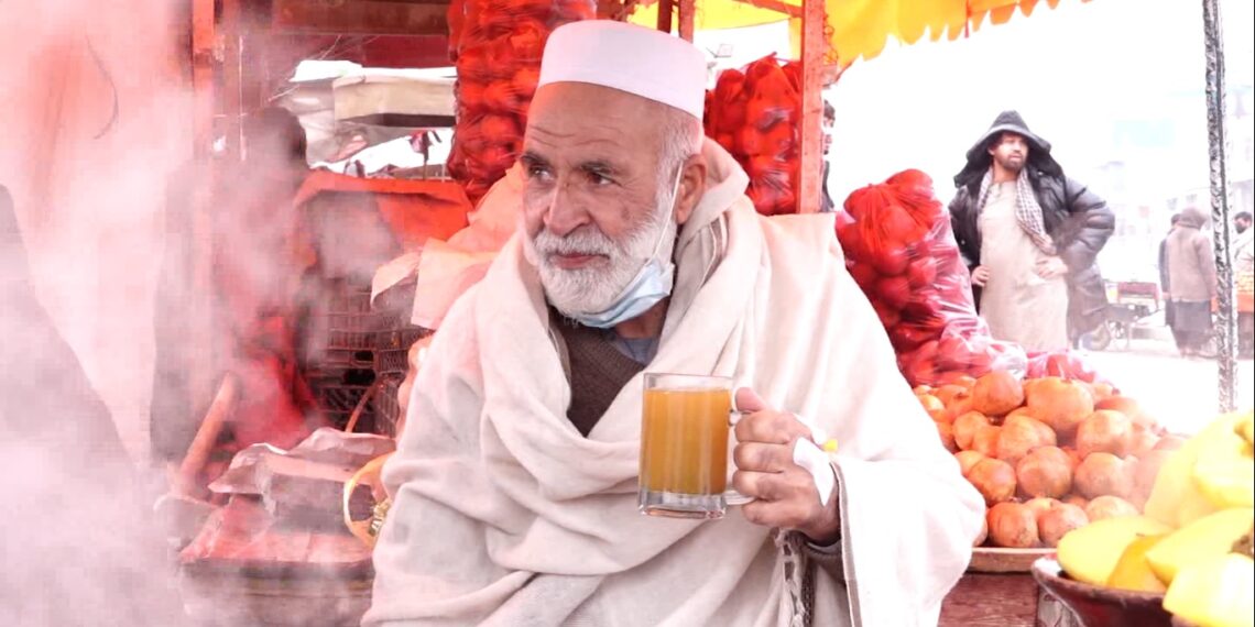  د هوا سړېدل؛ کابل ښار کې د ښوروا پلورونکو کاروبار ښه شوی