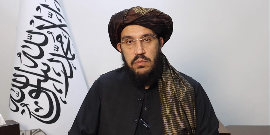 اسلام اباد کې د افغانستان سفارت: پاکستاني پولیسو د قانوني اسناد لرونکو په ګډون سلګونه افغانان نیولي