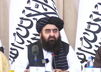 متقي: د افغانستان بشري ناورین کابو کولو کې د نړیوالو مرستې اړینې دي