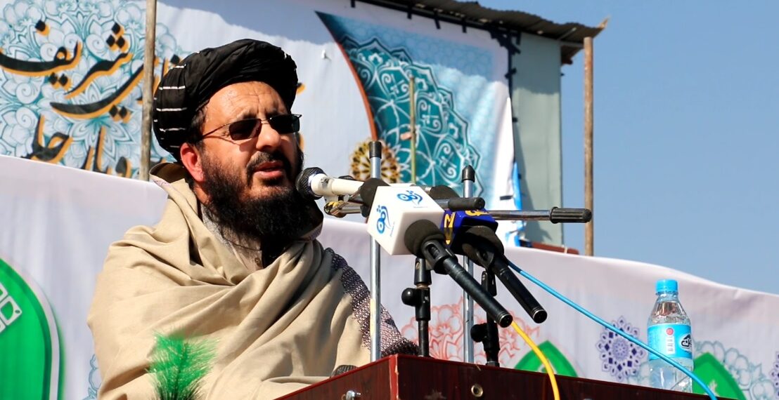 عمري: د نړیوالو هر ډول فشار د نظام او افغانانو پر روحیه ناسم اغېز نه شي کولی