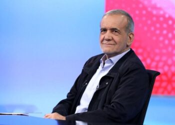 پزشکیان: له افغانستان سره د حق آبې ستونزه د خبرو له لارې هواروو