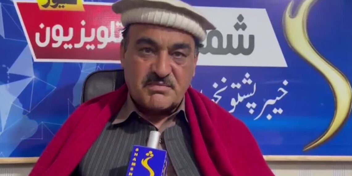 د خيبرپښتونخوا یوشمېر سياسیون د انګوراډې لارې د پرانيستلوغوښتنه کوي