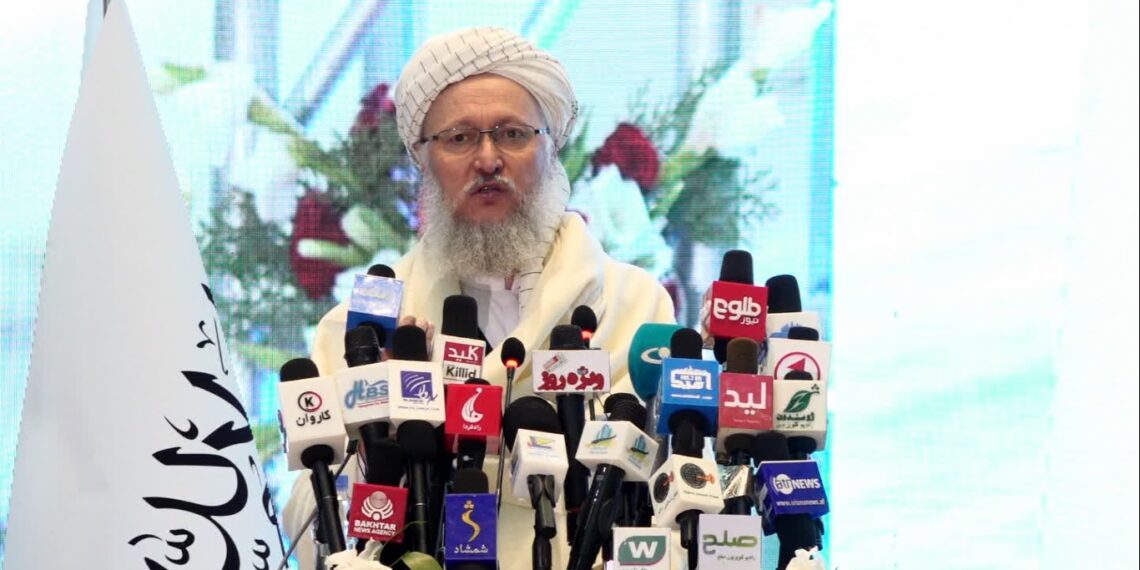 حنفي: نړیوال دې د افغانستان په کورنیو چارو کې لاسوهنه نه کوي